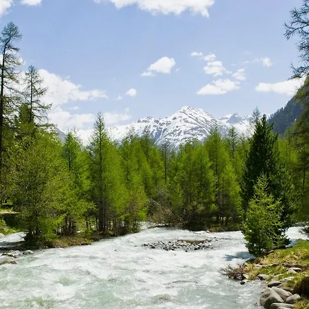 Chesa Cantieni St. Moritz